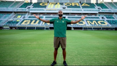 Persebaya Resmi Dapatkan Bek Tengah Tanjung Verde, Yuran Fernandes Ungkap Alasan Tinggalkan Juku Eja