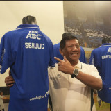 Gantikan Andrew Jung, Persib Bandung Resmi Kontrak Striker Montenegro Balsa Sekulic
