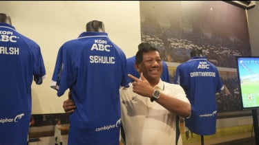 Gantikan Andrew Jung, Persib Bandung Resmi Kontrak Striker Montenegro Balsa Sekulic