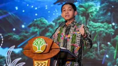 Menhut Raja Antoni: Hutan Tak Hanya Lestari, Tapi Juga Penggerak Ekonomi Baru