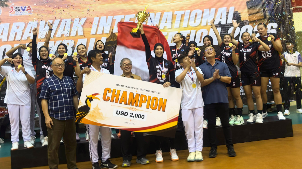 Dicoret dari Timnas Voli Putri Indonesia, Shindy Sasgia Rekan Megawati Hangestri Raih Gelar Juara di Malaysia
            - galeri foto