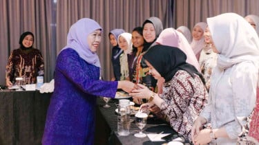 Khofifah Ajak Alumni UNAIR di Riau Perkuat Kolaborasi, Inovasi dan Kontribusi bagi Kemajuan Daerah