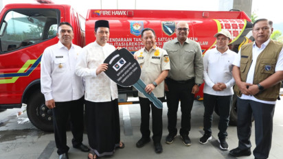 Dukung Pemulihan Pascabencana, Kasatgas PRR Tito Serahkan Kendaraan Tangki Air Multifungsi ke Aceh Tengah
