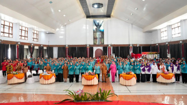 Ketum TP PKK Tri Tito Karnavian Ajak Masyarakat Tana Toraja Lawan HIV dan TBC Melalui Edukasi serta Deteksi Dini