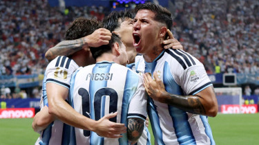 Hasil Piala Dunia 2026: Lawan 10 Pemain, Argentina Lolos Semifinal Usai Susah Payah Kalahkan Swiss 3-1