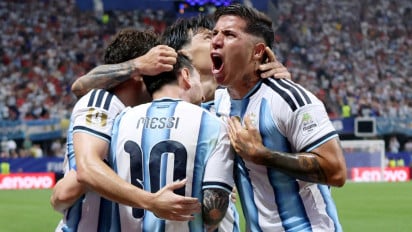 Hasil Piala Dunia 2026: Lawan 10 Pemain, Argentina Lolos Semifinal Usai Susah Payah Kalahkan Swiss 3-1