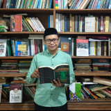 Elegi Sayid Imam Ali Khamenei dan Seribu Mawar Halveti