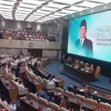 Temui Forum Guru dan Tenaga Kependidikan, Wakil Ketua DPR Minta Pemerintah Beri Kepastian Status PPPK Paruh Waktu