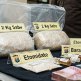 Jaringan Narkoba dari Malaysia Terbongkar, Polda Jambi Sita 2 Kg Sabu dan Ribuan Ekstasi Senilai Rp3,8 Miliar Disita