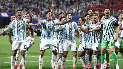 Argentina Panaskan Kontroversi Kemenangan Atas Mesir, FIFA Tak Ambil Hukuman Atas Chant Kontroversial di Ruang Ganti Piala Dunia