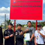 Tidak Kantongi Izin, Usaha Budi Daya Ikan Arwana di Pekanbaru Disegel