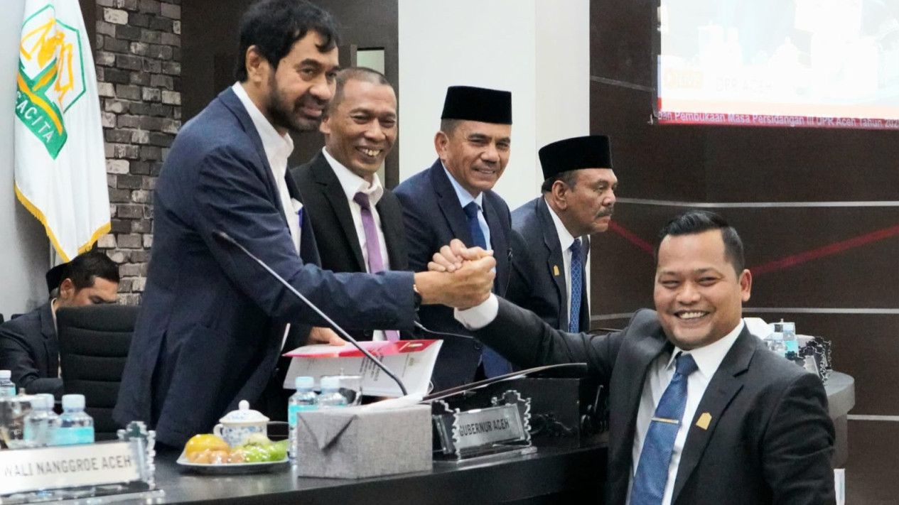 Jelang Musda Demokrat Aceh, Nurdiansyah Alasta Dapat Dukungan dari Gubernur Aceh Mualem
            - galeri foto