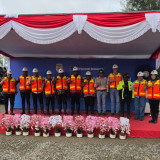 Perluas Akses Air Bersih untuk Masyarakat, Freeport Indonesia  Hibahkan 11 KM Pipa kepada Pemkab Mimika