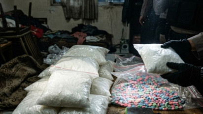 Jaringan Narkoba Riau Digulung, 8 Kilogram Sabu dan 5.000 Pil Ekstasi Disita, Tiga Pengedar Ditangkap