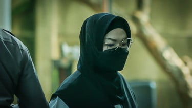 KPK Tetapkan dan Tahan Bupati Sukoharjo Sebagai Tersangka