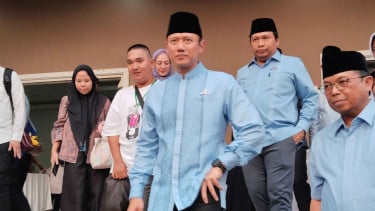 Ajak Masyarakat Bersihkan Pantai, AHY Singgung Keuntungan Untuk Pariwisata dan Ekonomi
