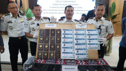 Kakanwil Ditjen Imigrasi NTT Bongkar Modus Baru Penyelundupan Manusia: 16 WN Uzbekistan Masuk Lewat Laut Alor-Rote