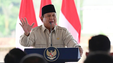 Prabowo Ungkap BUMN Pertahanan Sempat Mau Dijual ke Asing: Saya Larang!