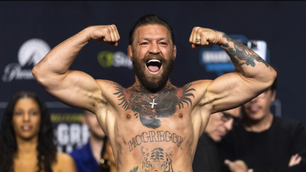 Tyson Fury Sesumbar Ajari Conor McGregor Trash Talk: Saya yang Mengajarinya
            - galeri foto