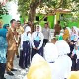 Bupati Yes Pastikan MPLS Aman dan Bebas Perundungan di Hari Pertama Sekolah