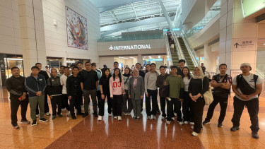 KBRI Tokyo Sambut Tim Bulu Tangkis Indonesia untuk Japan Open 2026, di Bandara Haneda Tokyo