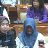 Memohon ke Prabowo, Ibu Sobirin Ceritakan Anaknya Dibakar Hidup-hidup oleh Anak Pimpinan Ponpes Lombok: Saya Orang Miskin