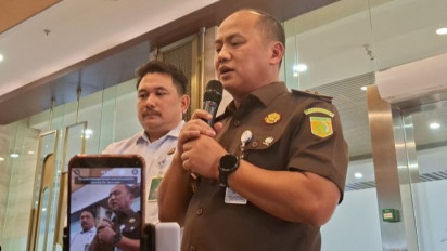 Kejagung Tepis Isu Eks Jampidsus Febrie Adriansyah Pergi Umrah Usai Jadi Tersangka