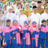 Gubernur Khofifah bersama Menko PMK, Mendikdasmen dan Menteri PPPA Luncurkan Gernas Rana MPLS Ramah 2026