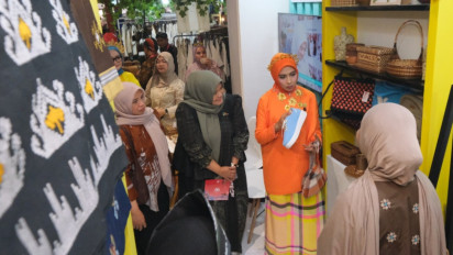 Lestarikan Tradisi dan Ciptakan Peluang Ekonomi, PT Vale Promosi Produk UMKM Binaan di Perayaan HKG PKK Nasional dan HUT Dekranas