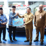 Upaya Bantu Pemulihan Fasilitas Kesehatan di Aceh, DPN KORPRI Salurkan Tiga Unit Ambulans