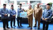 Upaya Bantu Pemulihan Fasilitas Kesehatan di Aceh, DPN KORPRI Salurkan Tiga Unit Ambulans