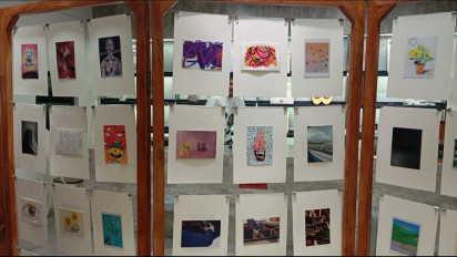 Meriahkan Lebaran Seni, Pameran Lukisan dengan Medium Kartu Pos Digelar di Yogyakarta