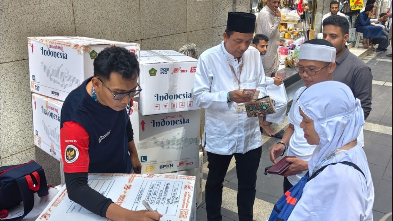 Layanan Kargo Haji Pos Indonesia Tuai Apresiasi Jemaah
            - galeri foto