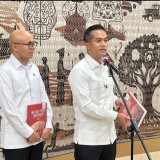 Kadin Ungkap Presiden Macron Minta Edisi Khusus Buku ‘We Buy From Indonesia-France’