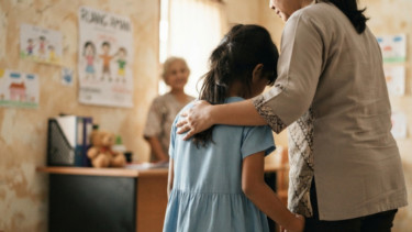 Kejam! Ibu Tiri di Bekasi Diduga Aniaya Anak Usia 4 Tahun hingga Kritis, Polisi Ungkap Fakta Mengejutkan