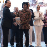 DPR RI Luncurkan Buku Anotasi KUHAP, Adian Napitupulu: Jamin Kepastian Hukum