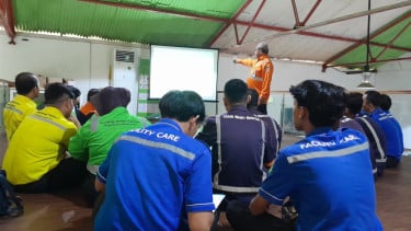 Dalam Rangka Meningkatkan Keselamatan Kerja saat di Lapangan, KAI Services Gelar Pembinaan K3 dan P3K di Regional 6 Yogyakarta