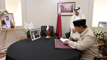Prabowo Datangi Kedubes Qatar, Sampaikan Duka atas Wafatnya Sheikh Hamad bin Khalifa Al Thani