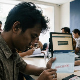 OJK Blokir Akses Pelaku Judi Online! 51,2 Ribu Nasabah Diputus Hubungan dengan Bank, 2,8 Juta Calon Nasabah Ditolak