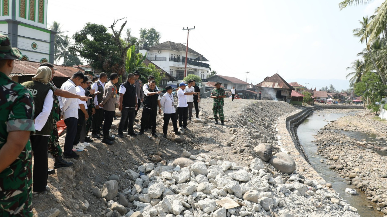 Satgas PRR Kawal Tambahan Dana TKD Rp144,67 Miliar untuk Percepat Pemulihan di Kabupaten Solok
            - galeri foto