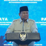 Polri Tak Kebagian Mobil Maung, Prabowo Seloroh: Enggak Mau di Bawah Menteri Pertahanan Sih