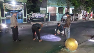 Teror Bom Ikan di Probolinggo, Seorang Pemuda Terluka saat Bermain Sepak Bola