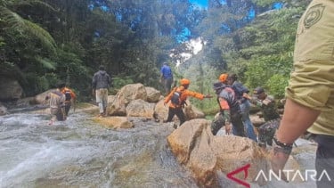 Presenter TVRI Hanyut di Air Terjun Memti Papua Barat, Sudah Dua Hari Belum Ditemukan
