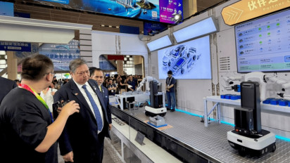 Bertemu Unitree hingga Deep Robotics, Airlangga Bidik Transfer Teknologi Robotika dan AI dari China