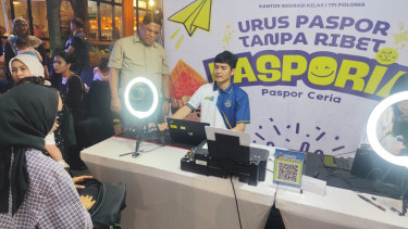 Kakanwil Imigrasi Sumut Tinjau Pasporia, Layanan Paspor Malam Hari Disambut Antusiasme Warga Medan