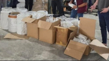 Terbongkar! Gudang Pemasok Bahan Baku Narkotika Jenis Karisoprodol Digerebek, Polisi Sita 1,5 Ton Bahan Kimia dan 308 Ribu Pil