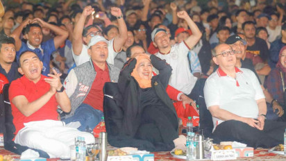 Gubernur Khofifah Nobar Final Piala Dunia bersama Ribuan Warga,, Sepak Bola Jadi Penyatu Kebersamaan dan Sportivitas