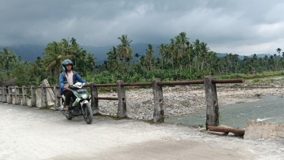 Jembatan Darurat Nagari Andurirang Rampung, Akses Padang Pariaman Berangsur Normal