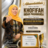 Gubernur Khofifah Raih Penghargaan Pimred Award 2026 Kategori Komunikasi dan Informasi Publik