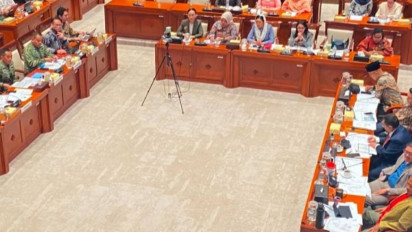 Lewat Paripurna, DPR Setujui Hibah Kapal Induk Giuseppe Garibaldi dari Italia